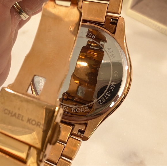 Michael Kors Lauryn Crystal Quartz watch mk3722 - Picture 10 of 12